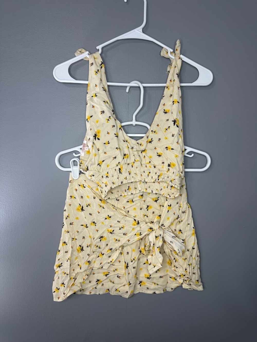 Lottie Moss Women’s Yellow Floral Tie-Front Tank Top and shorts set